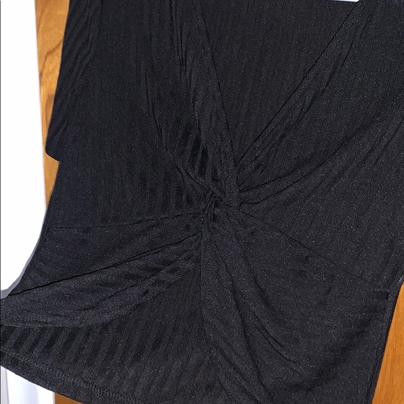 Zara // knot top - Picture 3 of 5